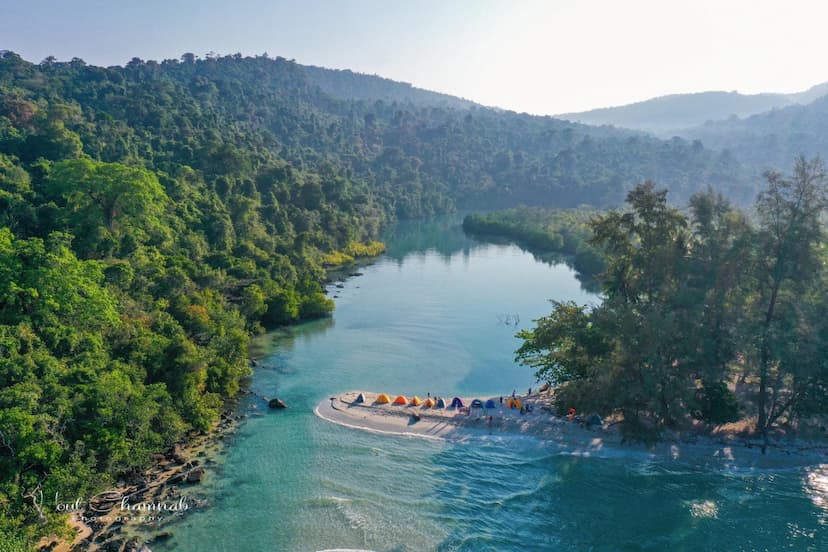 ល្បីថាស្អាតយូរហើយ! ទៅមើលសម្រស់កោះកុងក្រៅ ឆ្នេរខ្សាច់ស ទឹកថ្លាធ្លុះដល់បាត ទុក្ខធំប៉ុនណាក៏រលាយអស់