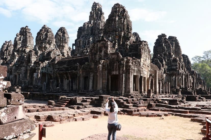 ប្រាសាទបាយ័ន្ត ដំណើរការវង់ទស្សនាថ្មី មានទីតាំងពិសេសដែលថតរូបភាពស្អាតខ្លាំង